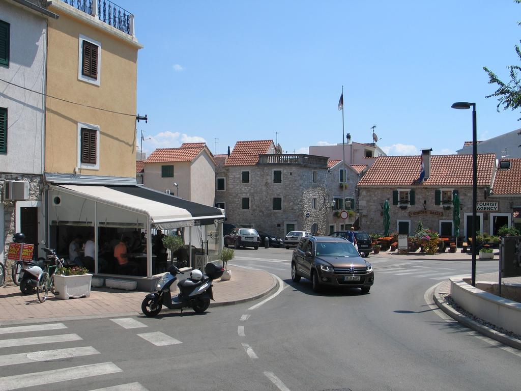Apartments Mime - Small House Vodice Exterior foto