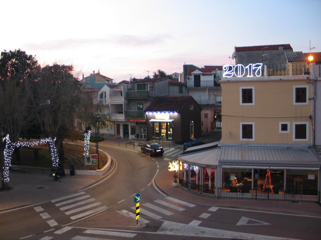 Apartments Mime - Small House Vodice Exterior foto