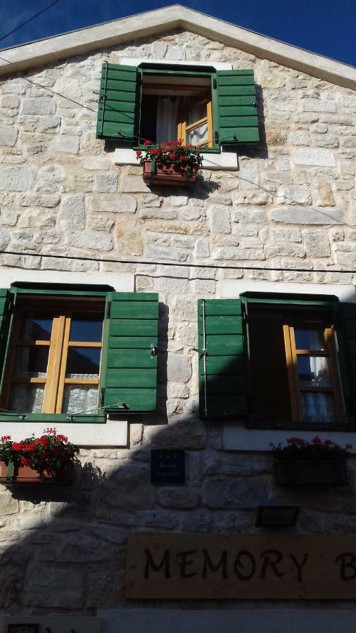 Apartments Mime - Small House Vodice Exterior foto