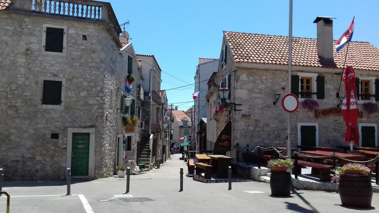 Apartments Mime - Small House Vodice Exterior foto